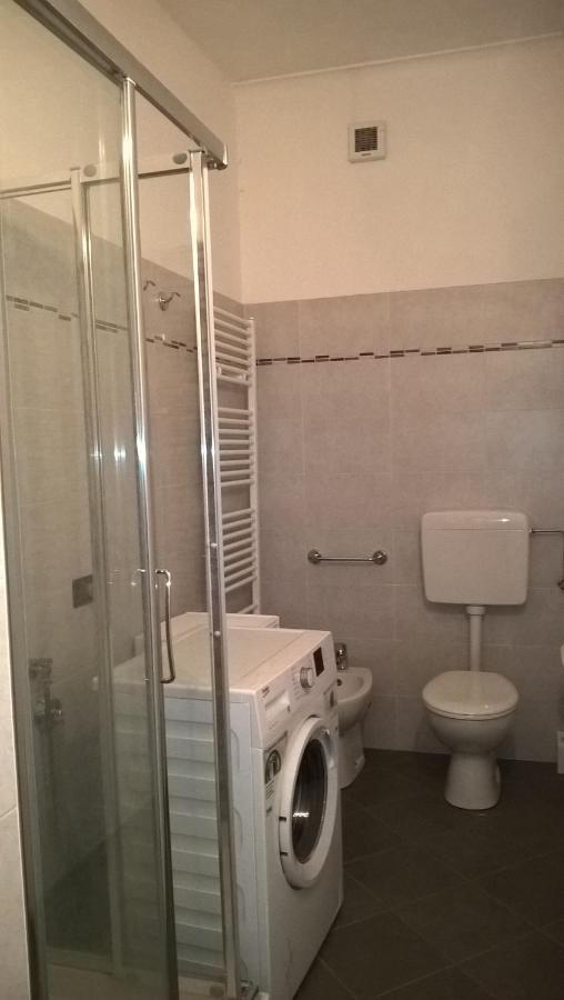 Monforte dʼAlba Casa Nebieu In Edificio Indipendente Nel Centro Di Monforte מראה חיצוני תמונה